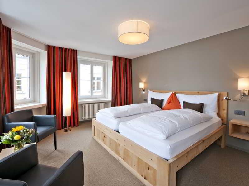 Hotel Donatz Samedan Exterior photo